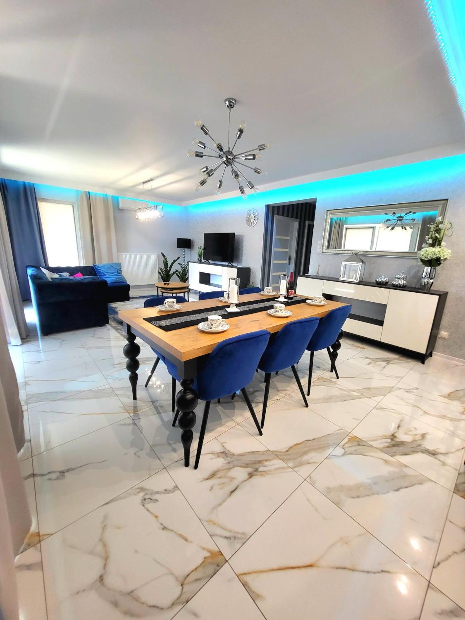 شقة Luksusowy Apartament Ksiecia Witolda فروتسواف المظهر الخارجي الصورة
